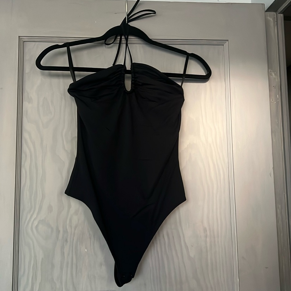 Babaton Halter Top